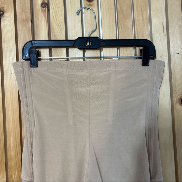 Honeylove SuperPower Sculpting Shorts Shapewear in Sand Size 1x - Picture 7 of 13